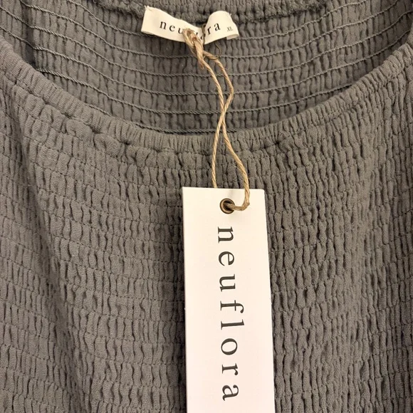 Neuflora Dress NWT - Picture 3 of 8